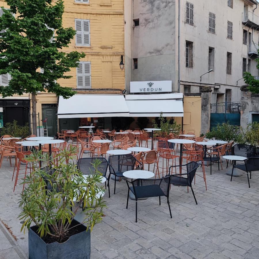 珀舍尔一室公寓酒店 普罗旺斯地区艾克斯 外观 照片
